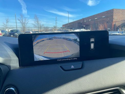 Used 2025 MAZDA CX-70 3.3 Turbo w/ Preferred Package image 17