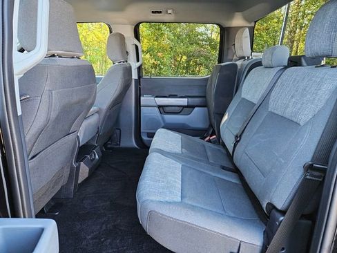 Used 2022 Ford F150 XLT image 9