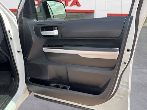 Used 2019 Toyota Tundra SR5 w/ SR5 Upgrade Package image 45