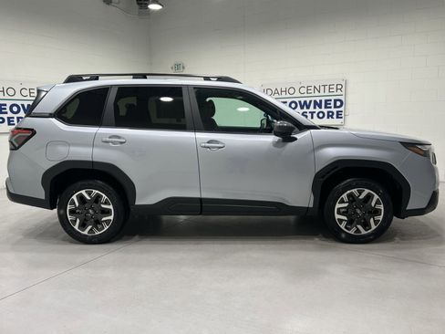 New 2026 Subaru Forester Premium image 9