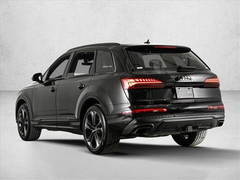 Certified 2025 Audi Q7 3.0T Premium Plus w/ Premium Plus Package image 8