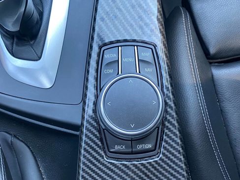 Used 2017 BMW 340i xDrive Sedan AWD/4WD image 38