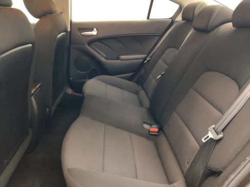 Used 2018 Kia Forte LX FWD image 18