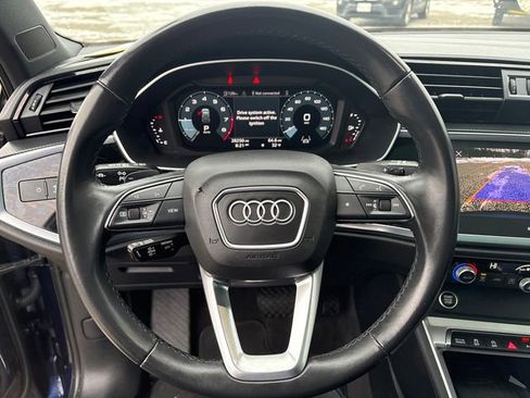Used 2024 Audi Q3 2.0T Premium image 22