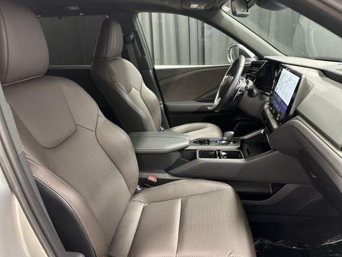 Certified 2025 Lexus TX 350 AWD w/ Technology Package image 34