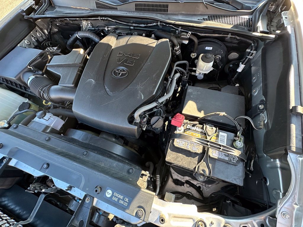 Used 2016 Toyota Tacoma TRD Sport w/ Towing Package RWD image 38