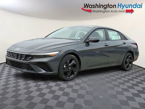 New 2026 Hyundai Elantra Sport FWD image 3