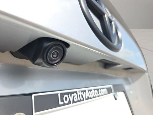 Used 2025 Toyota RAV4 XLE w/ Convenience Package image 18