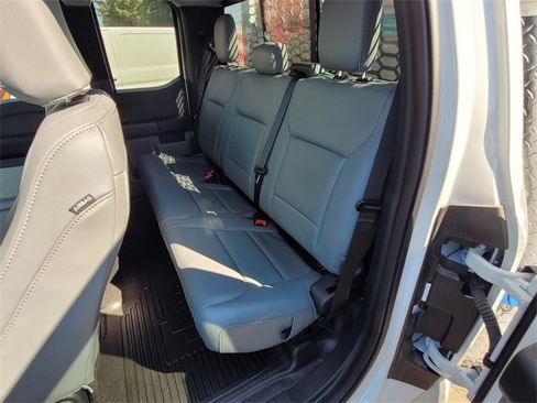 New 2024 Ford F550 4x4 SuperCab Super Duty image 6