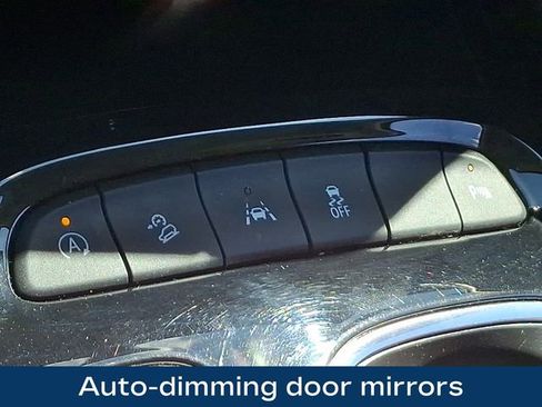 Used 2023 Buick Envision Essence image 17