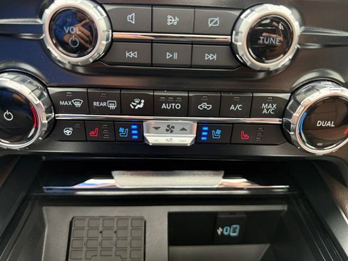 Used 2024 Ford F350 King Ranch w/ Chrome Package AWD/4WD image 30