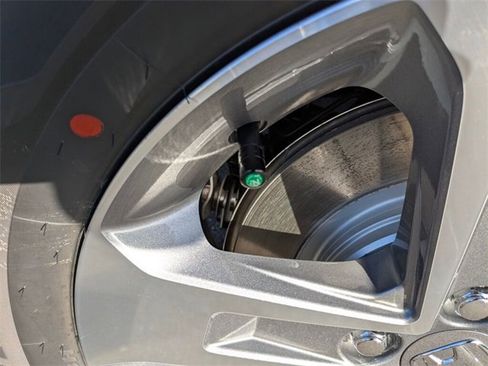 New 2025 Honda Pilot EX-L image 8