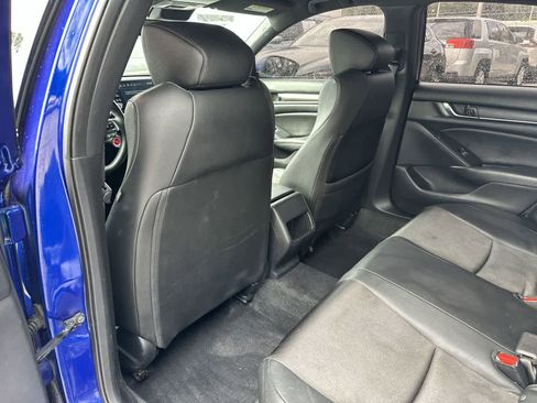 Used 2019 Honda Accord Sport image 12