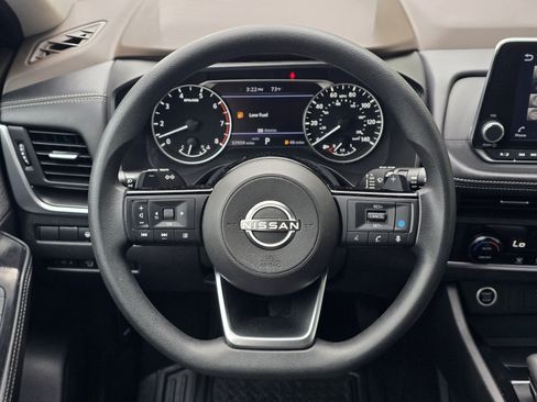 Used 2023 Nissan Rogue SV AWD/4WD image 15