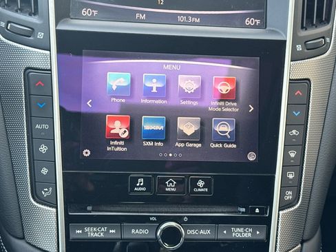 Used 2016 INFINITI Q50 Premium image 20