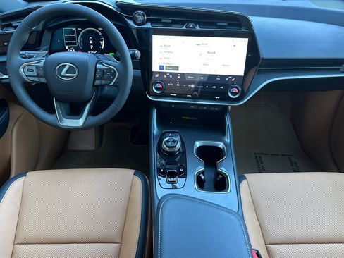 Certified 2025 Lexus RZ 300e w/ Accessory Package (2T) image 17