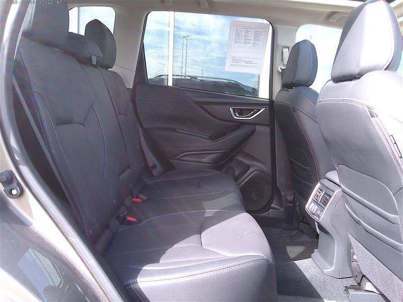 Used 2019 Subaru Forester Touring AWD/4WD image 6