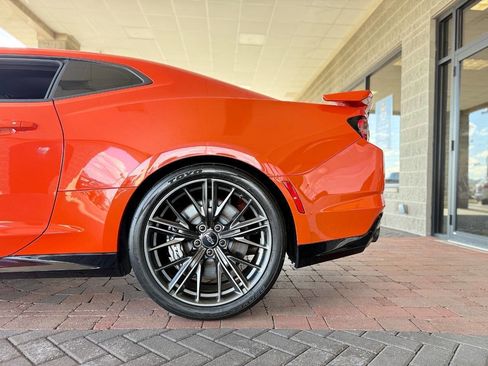Used 2021 Chevrolet Camaro ZL1 image 6