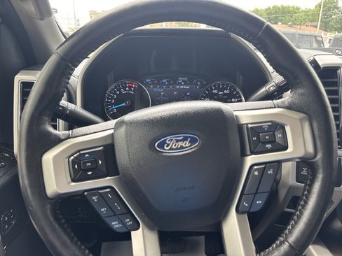 Used 2020 Ford F250 Lariat AWD/4WD image 13