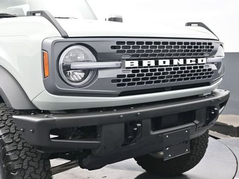 Used 2021 Ford Bronco Badlands image 34