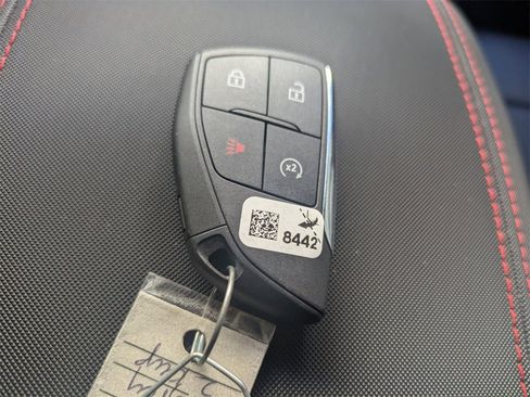 Used 2023 Chevrolet Colorado Z71 w/ Z71 Convenience Package 2 image 32