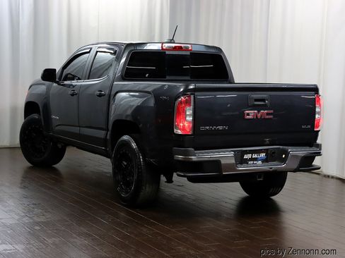 Used 2016 GMC Canyon SLE w/ SLE Convenience Package image 9