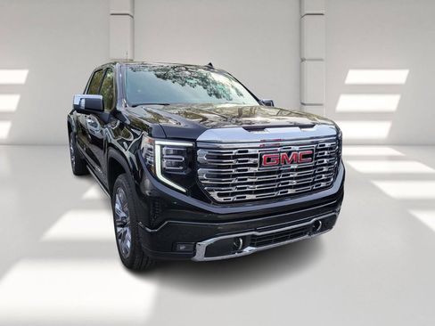 New 2026 GMC Sierra 1500 Denali image 3