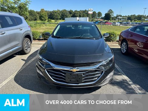 Used 2024 Chevrolet Malibu LT FWD image 2