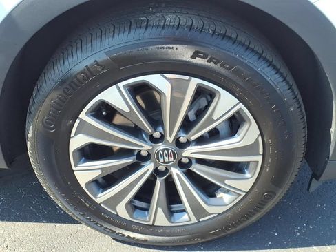 Used 2024 Buick Envision Preferred AWD/4WD image 21