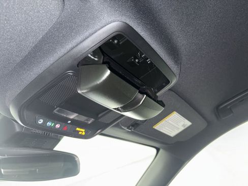 New 2026 Chevrolet Equinox LT w/ Convenience Package II AWD/4WD image 63