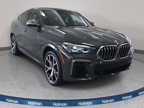Used 2023 BMW X6 M50i w/ Parking Assistance Package image 3