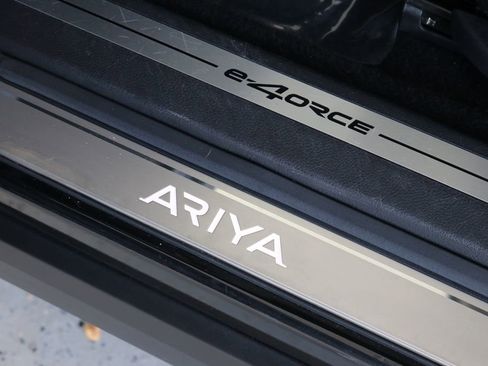 Used 2023 Nissan Ariya AWD image 15