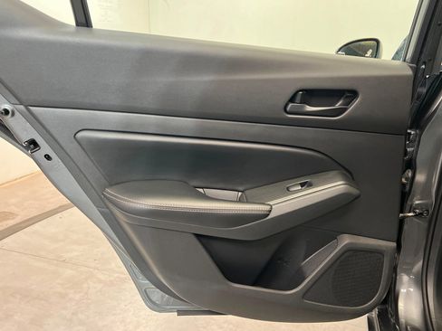 Used 2024 Nissan Altima 2.5 SV image 19