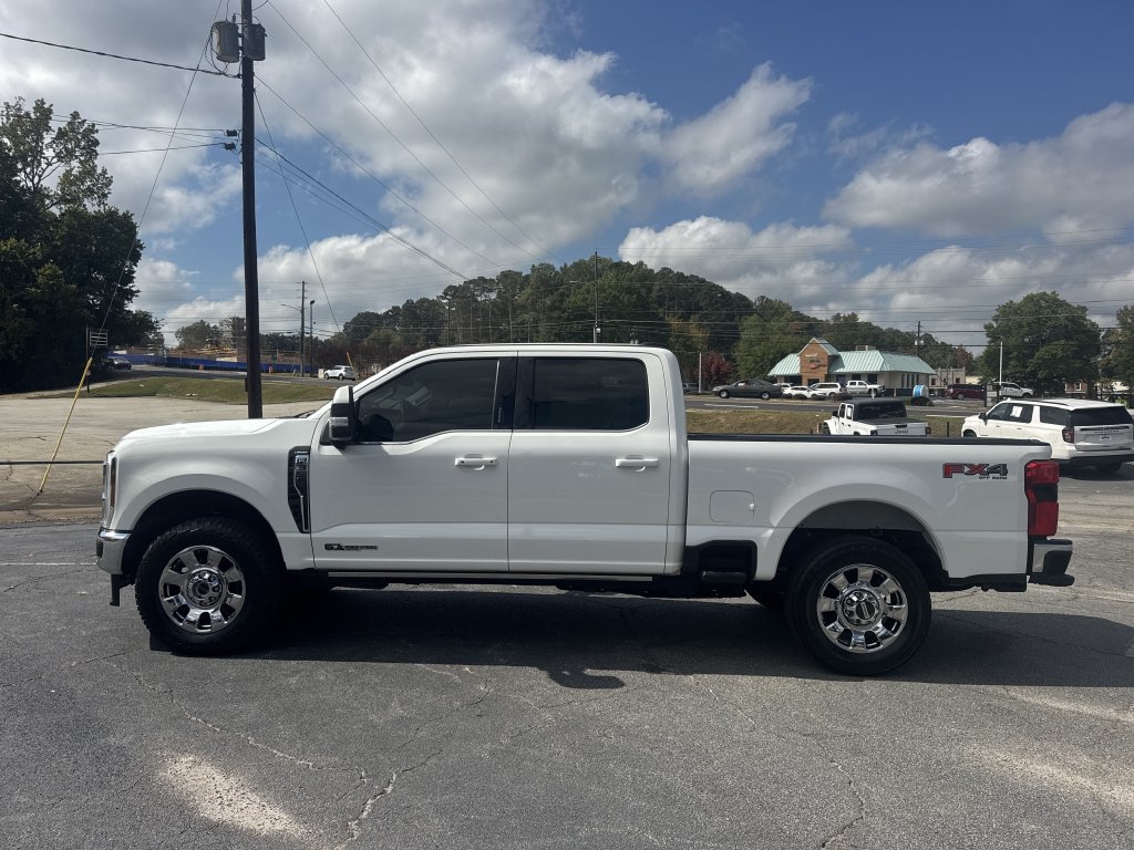 Used 2024 Ford F350 Lariat w/ Lariat Ultimate Package AWD/4WD image 4