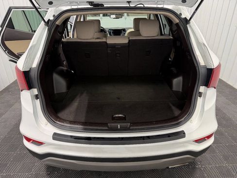 Used 2017 Hyundai Santa Fe Sport image 12