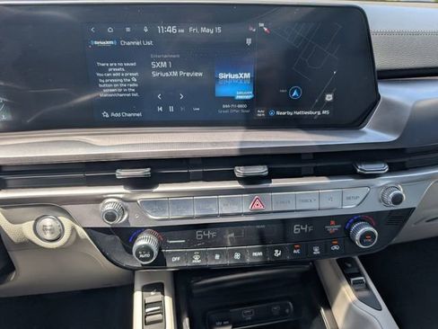 Used 2024 Kia Telluride S w/ S Sunroof Package FWD image 13