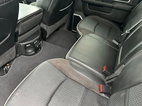 Used 2024 RAM 2500 Laramie image 12