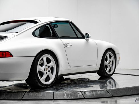 Used 1996 Porsche 911 GT3 RS image 23