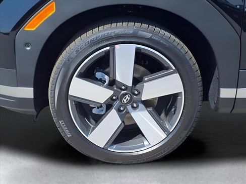 New 2026 Hyundai Santa Fe Limited image 12