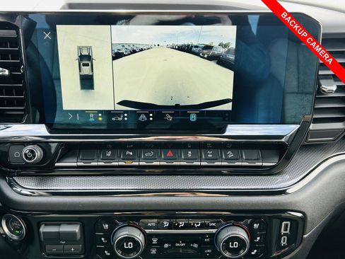 Used 2025 Chevrolet Silverado 2500 ZR2 image 13