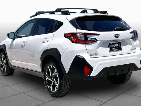 Used 2024 Subaru Crosstrek 2.0i Premium w/ Crosstrek Mirror Package AWD/4WD image 11