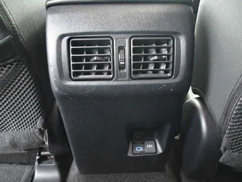 Used 2024 Toyota 4Runner SR5 image 12