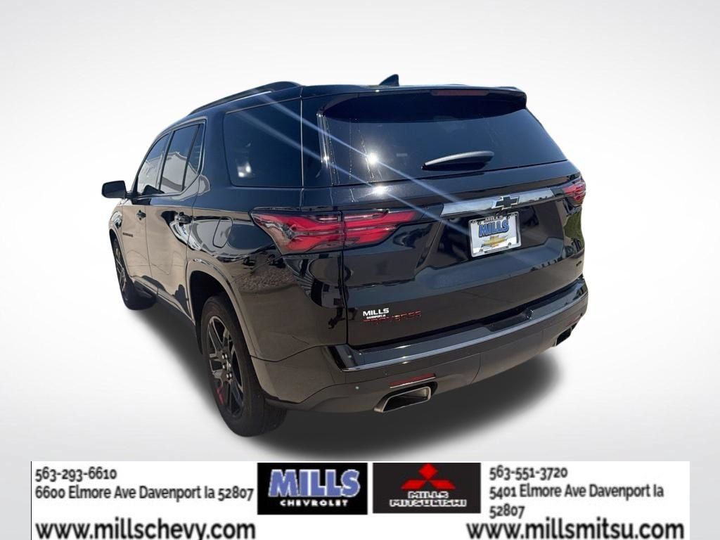 Used 2023 Chevrolet Traverse Premier w/ Redline Edition AWD/4WD image 7