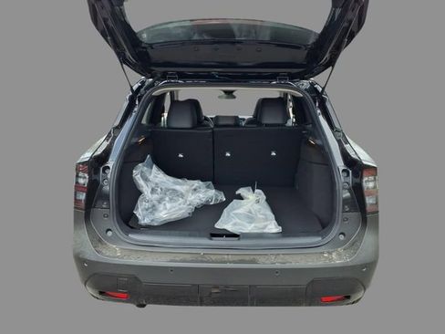 New 2026 Nissan Kicks SR w/ SR Premium Package AWD/4WD image 8