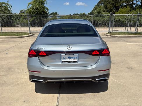Used 2025 Mercedes-Benz E 350 Sedan image 7