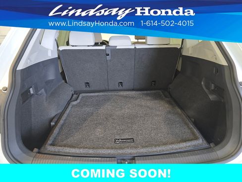 Used 2020 Volkswagen Tiguan S image 8