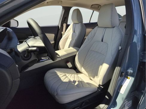 New 2026 Nissan Sentra SL image 10