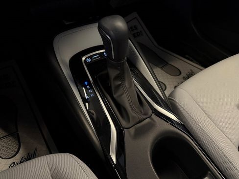 Used 2023 Toyota Corolla SE image 14