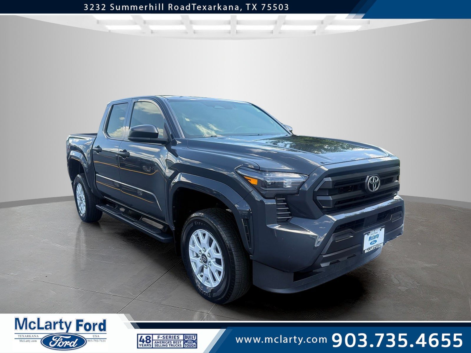 Used 2024 Toyota Tacoma SR RWD image 1