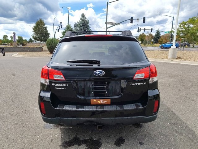 Used 2013 Subaru Outback 2.5i Premium w/ Popular Pkg 1B AWD/4WD image 4